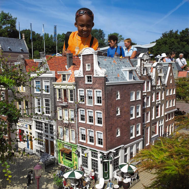 the-dutch-travel-advisor-private-tours-guide-holland-custom-made-tour-netherlands-the-hague-madurodam